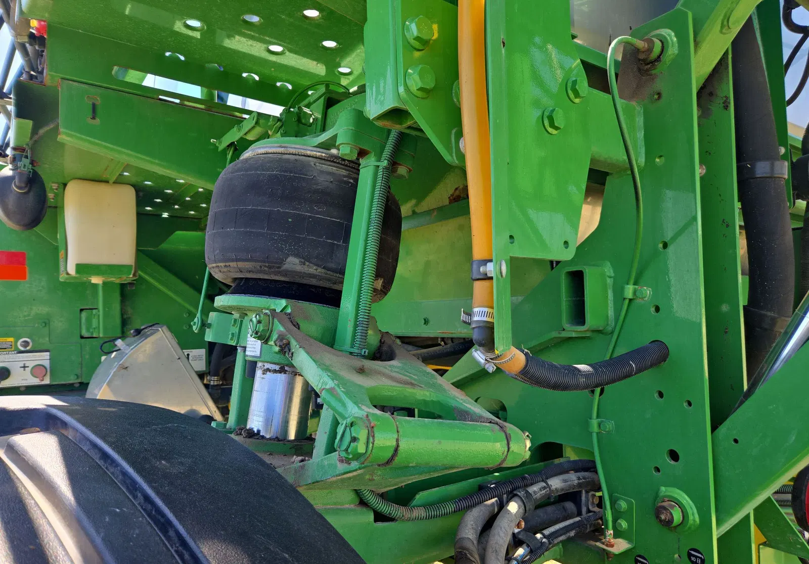 2012 John Deere 4830