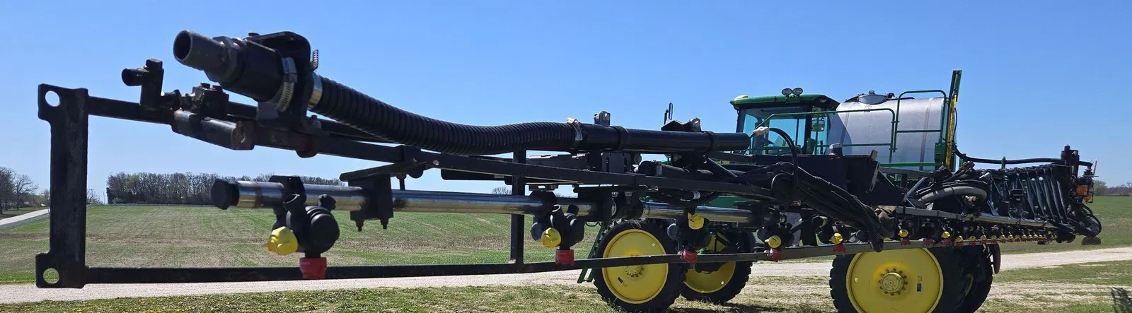 2012 John Deere 4830