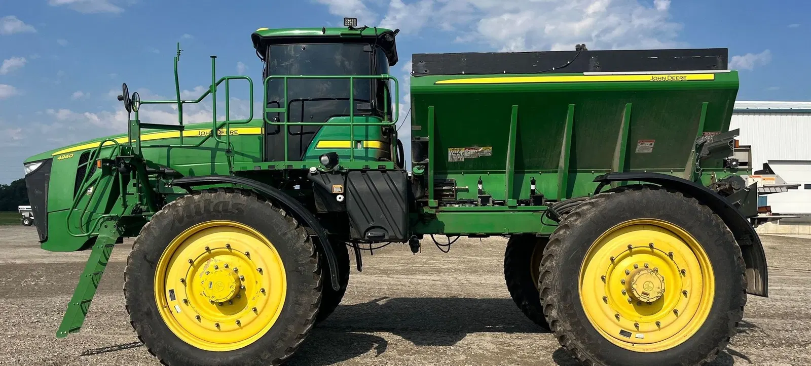 2013 John Deere 4940