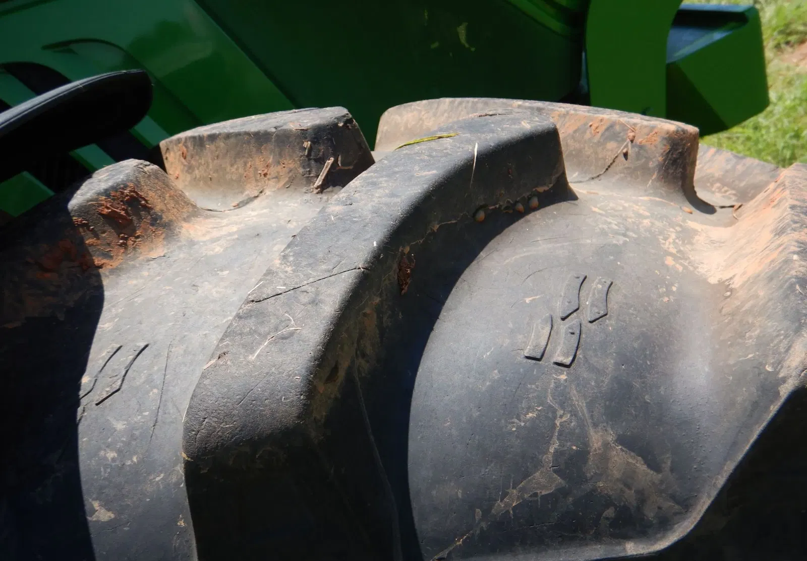 2019 John Deere 6145M