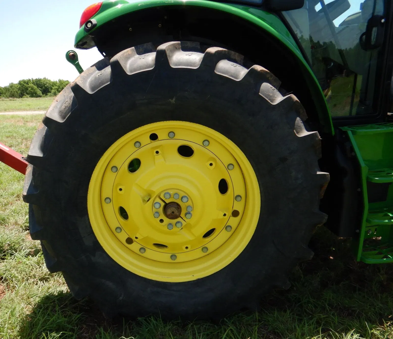 2019 John Deere 6145M