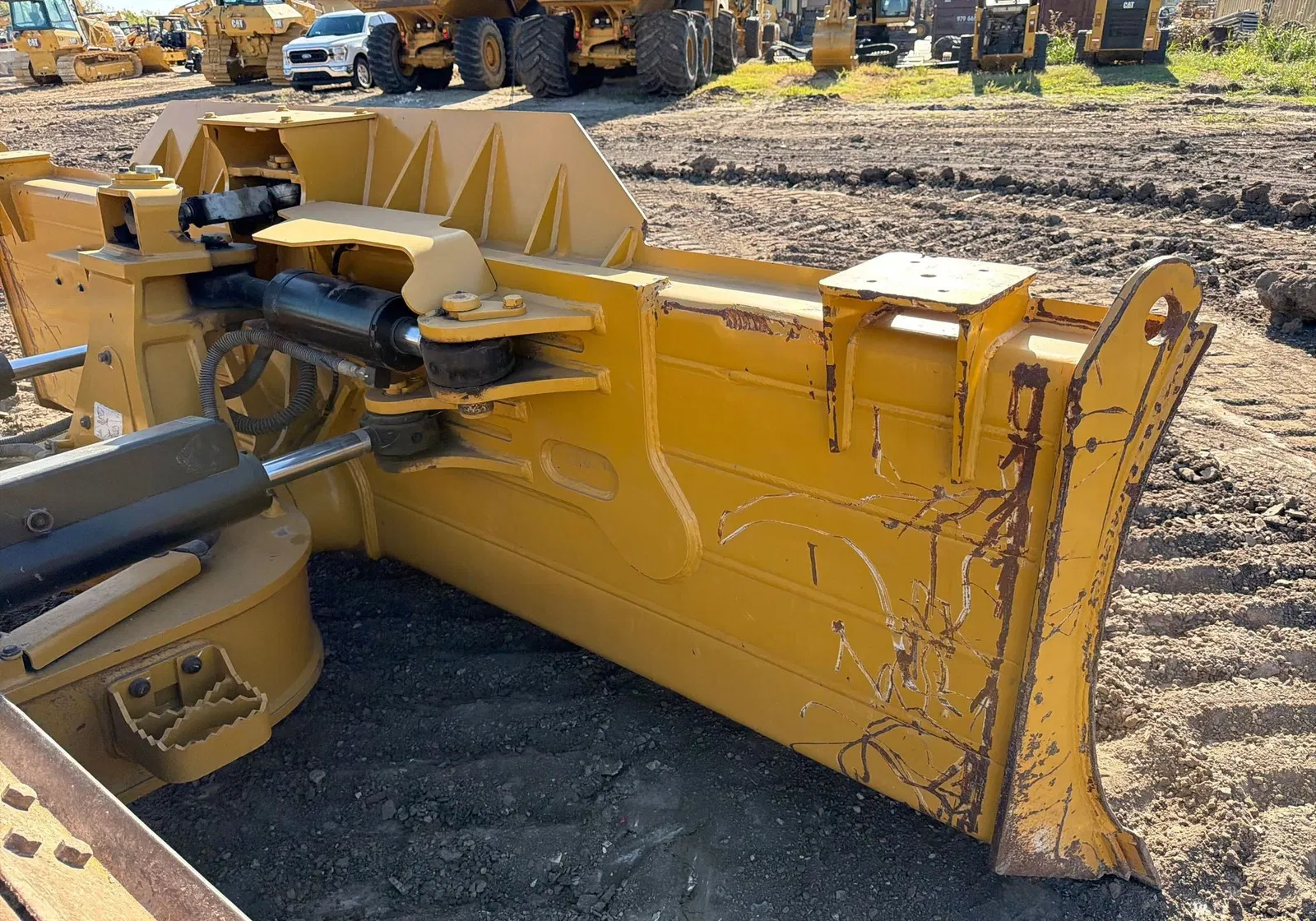 2024 Caterpillar D5