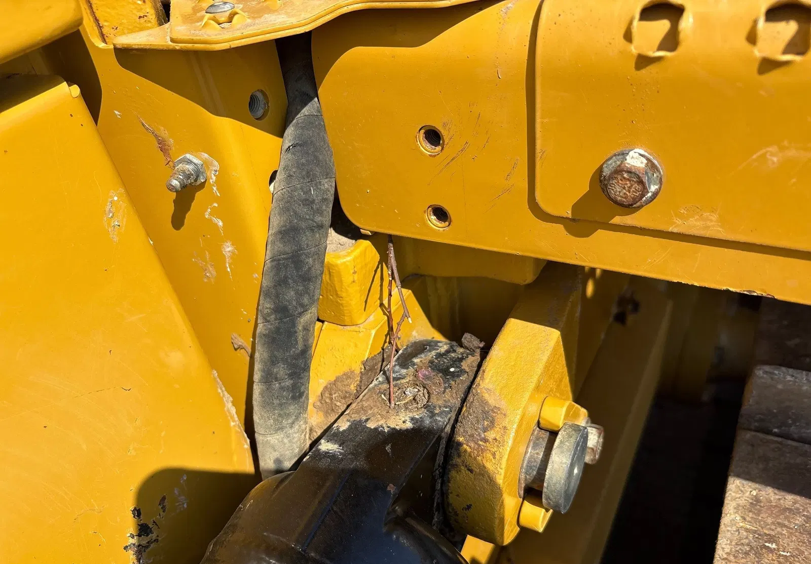 2022 Caterpillar D6