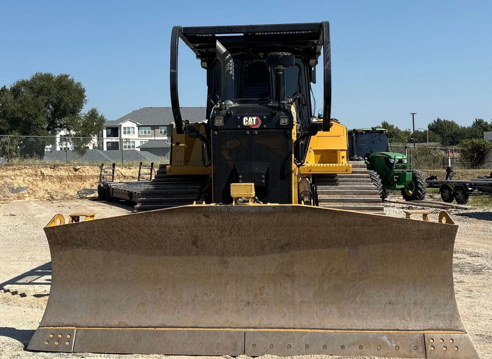 2022 Caterpillar D6