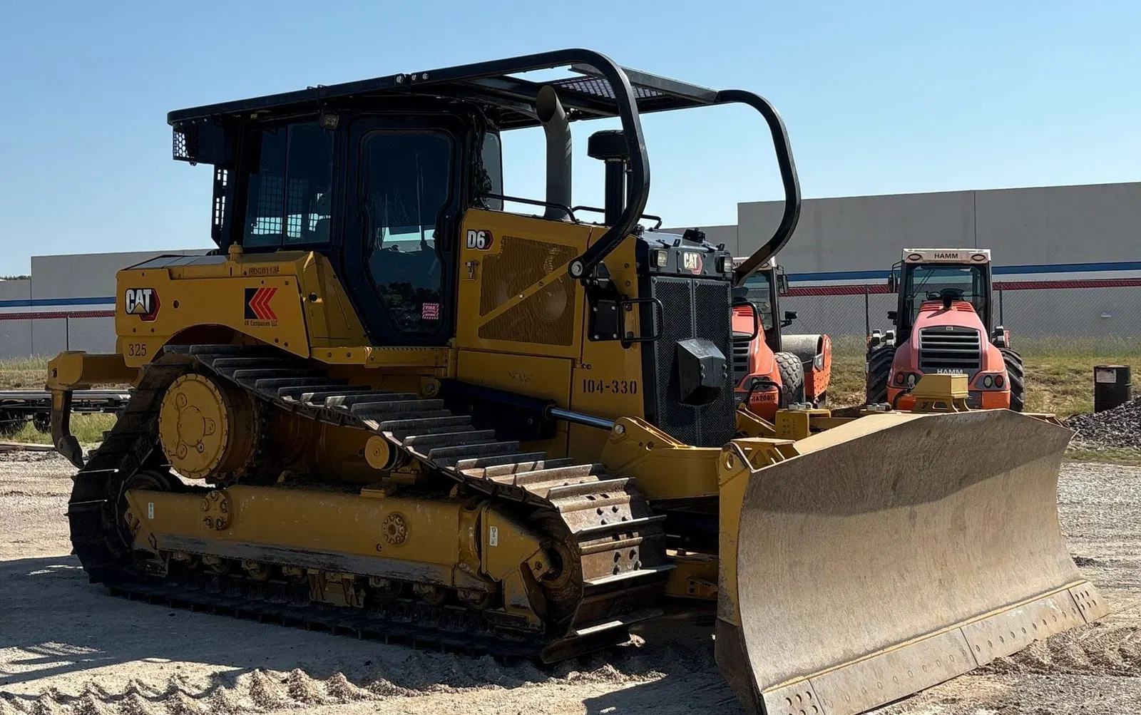 2022 Caterpillar D6
