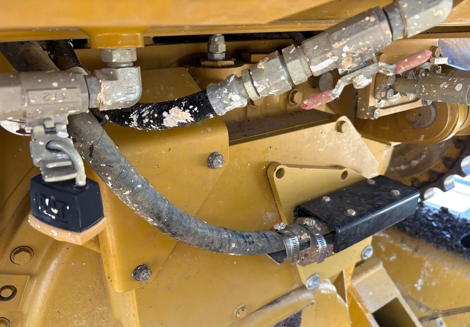 2022 Caterpillar D6