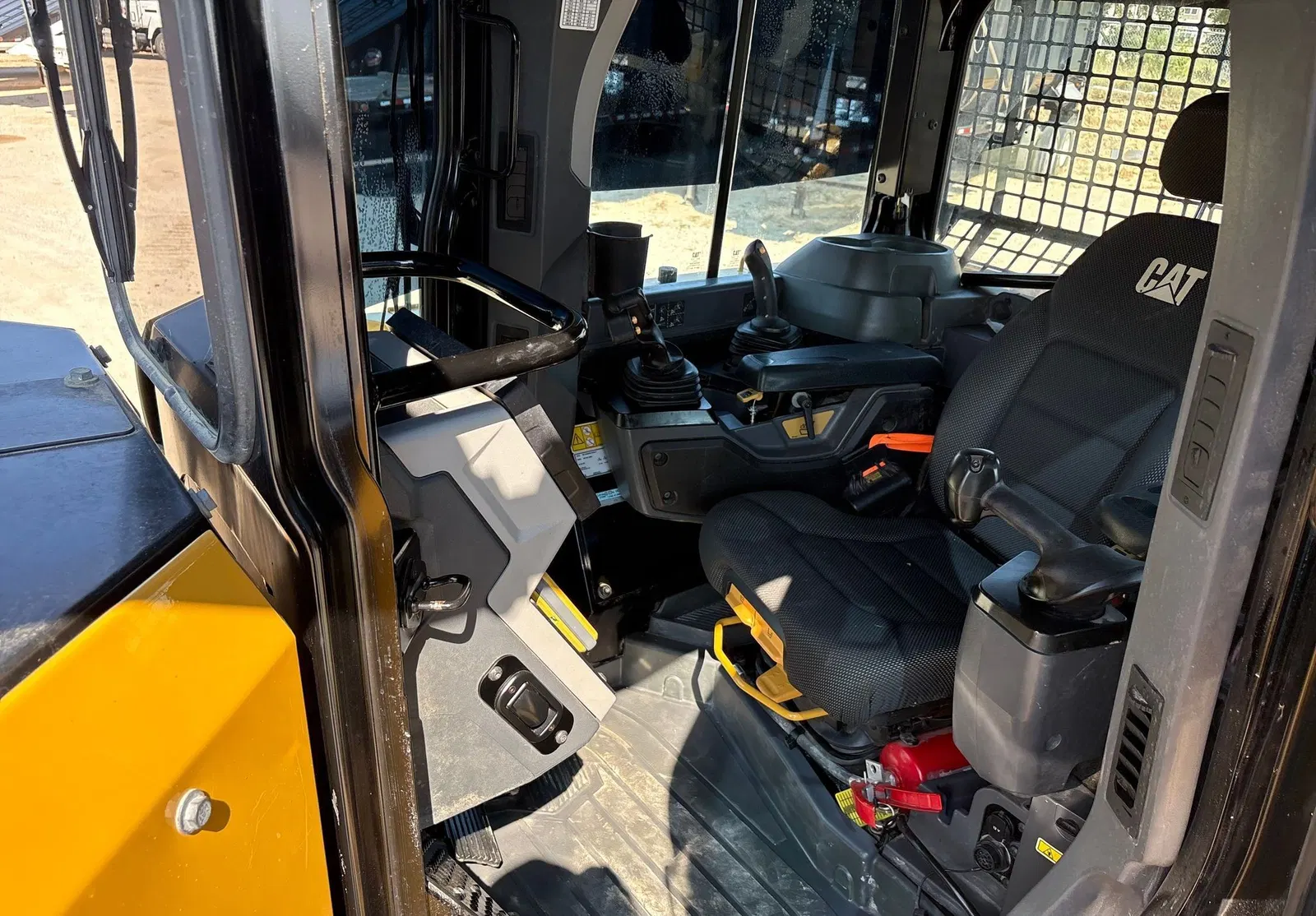 2022 Caterpillar D6