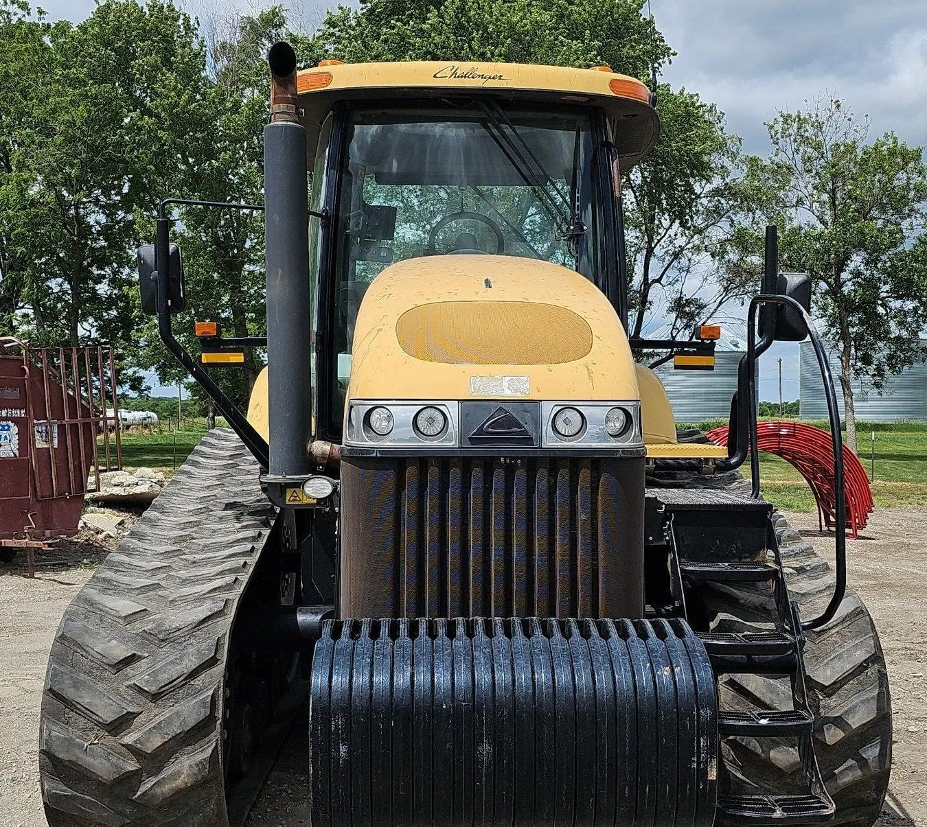 Challenger MT765C