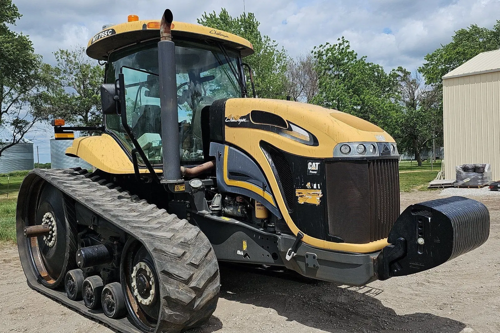 Challenger MT765C