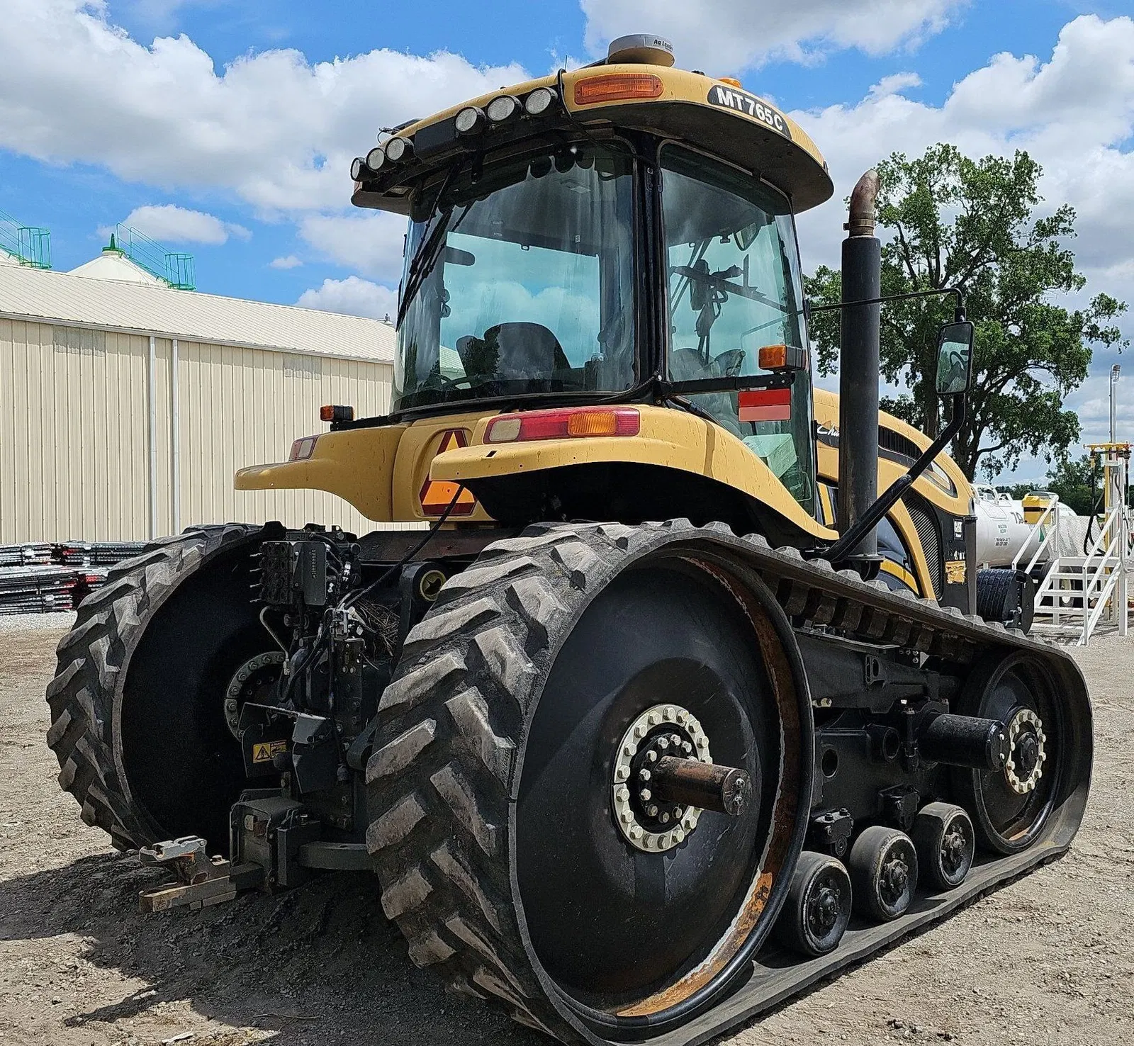 Challenger MT765C
