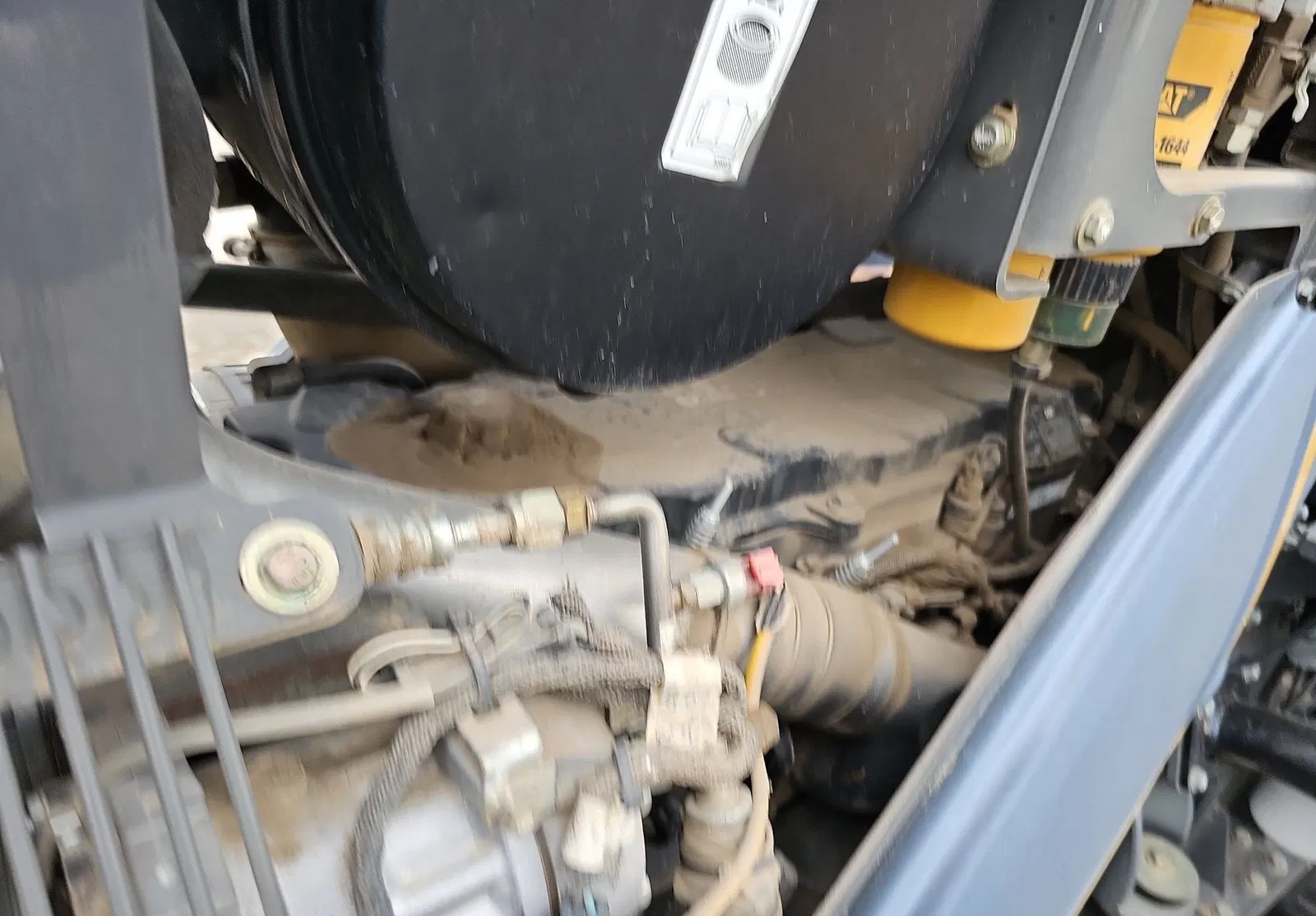 Challenger MT765C