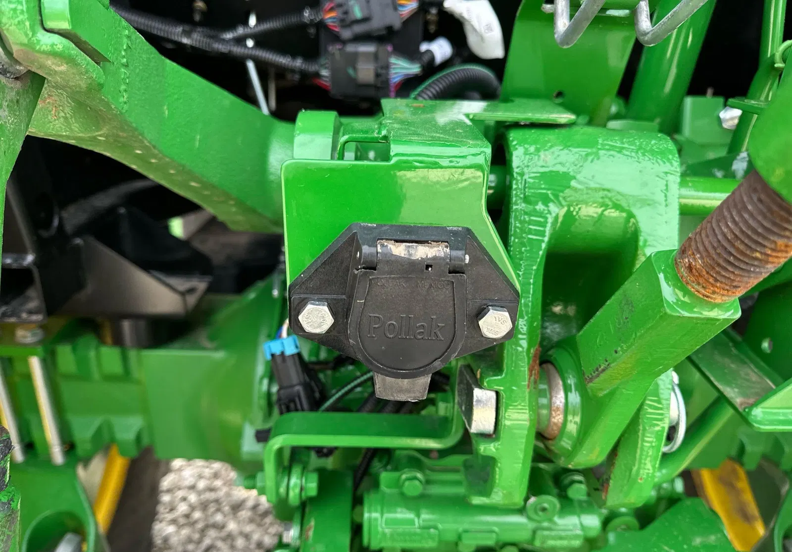 2022 John Deere 5075E