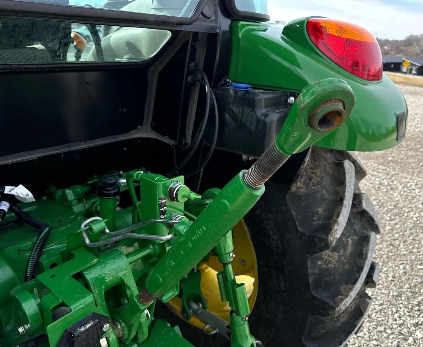 2022 John Deere 5075E