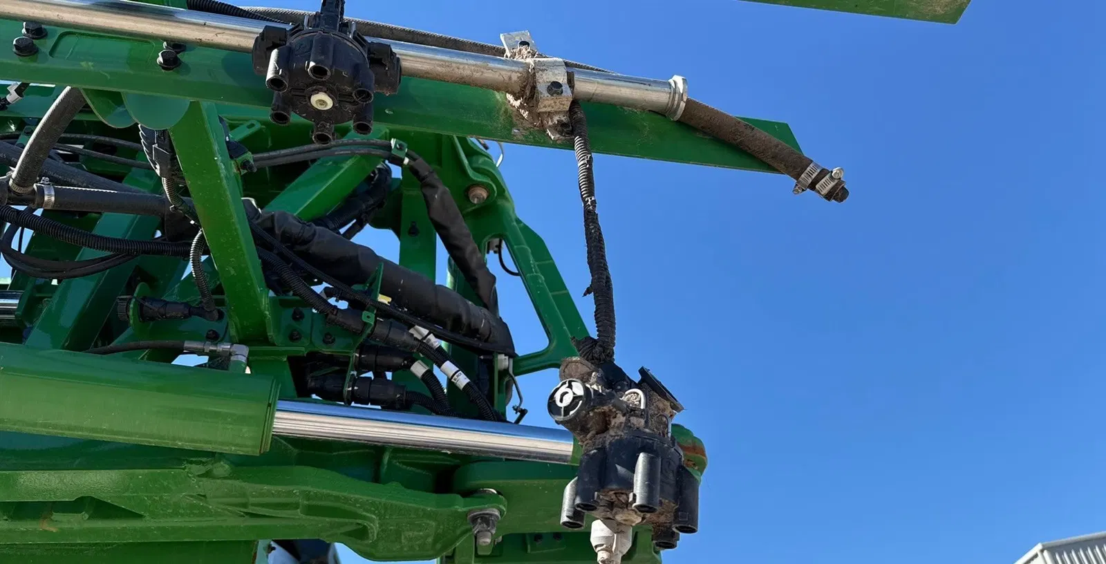 2025 John Deere 412R