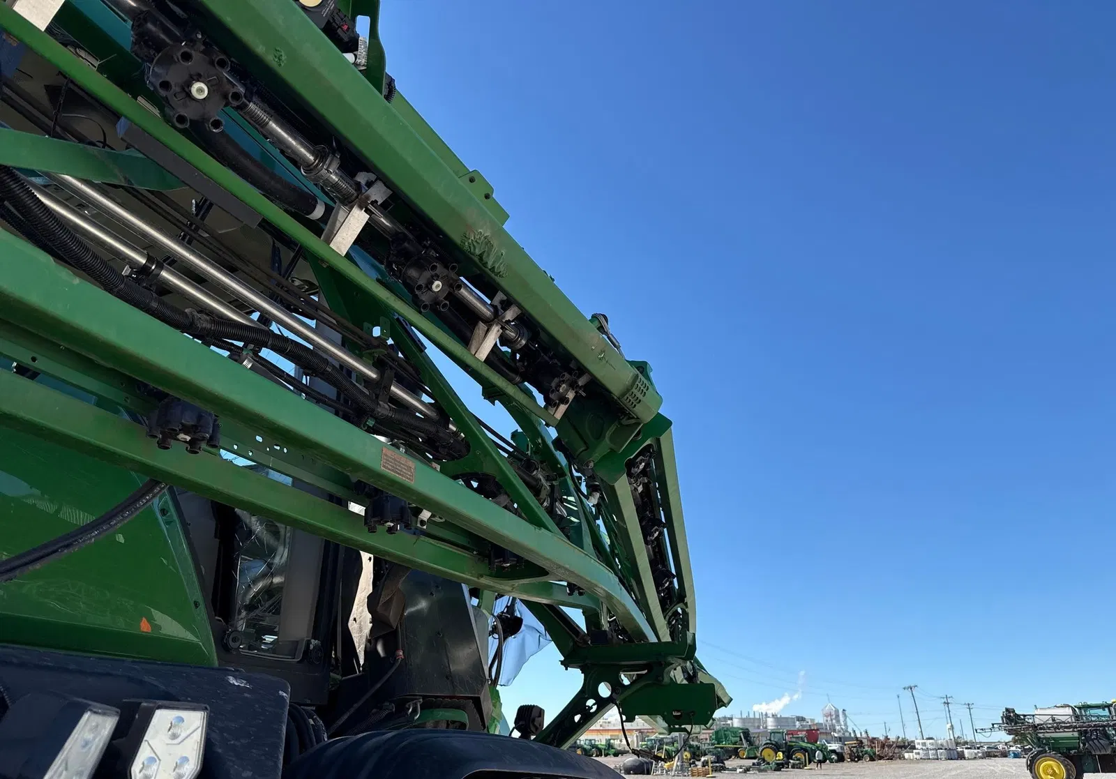2025 John Deere 412R