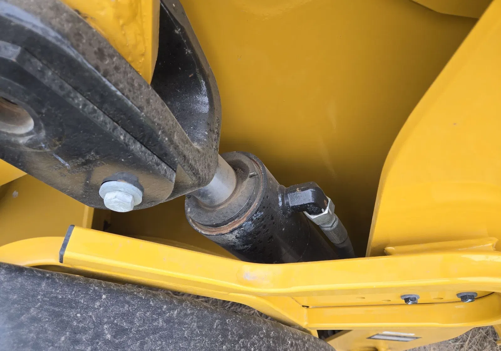 2023 Caterpillar 930M