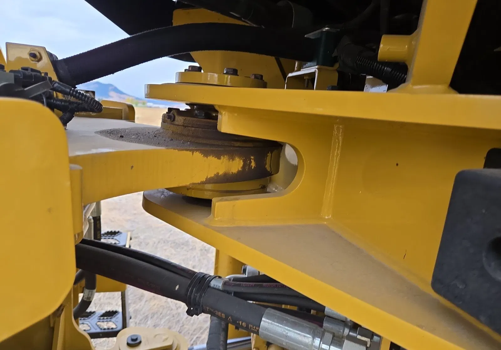 2023 Caterpillar 930M