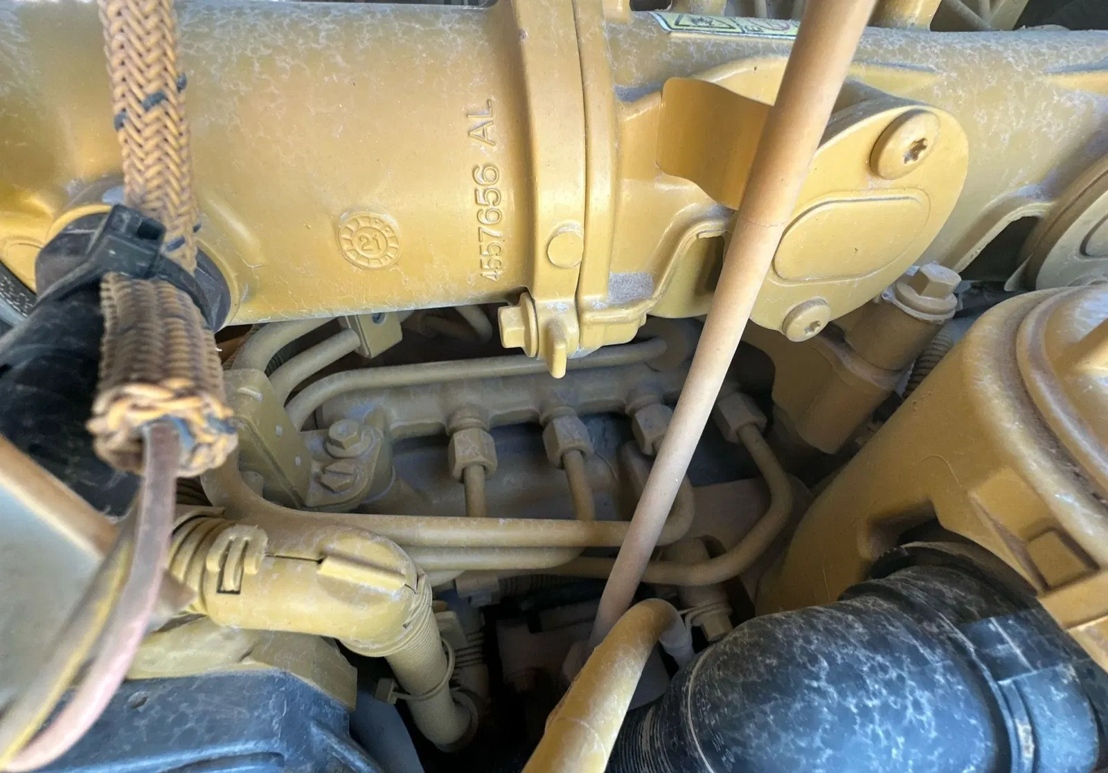 2022 Caterpillar D5