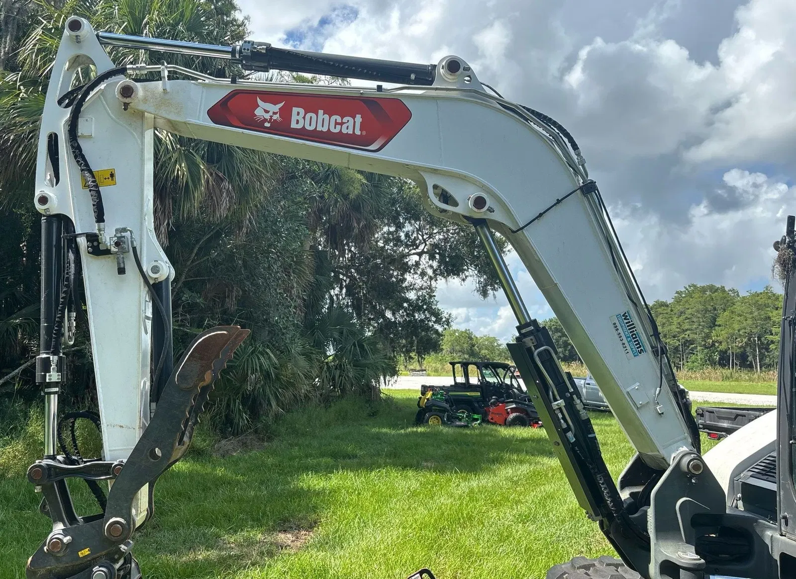 2023 Bobcat E88