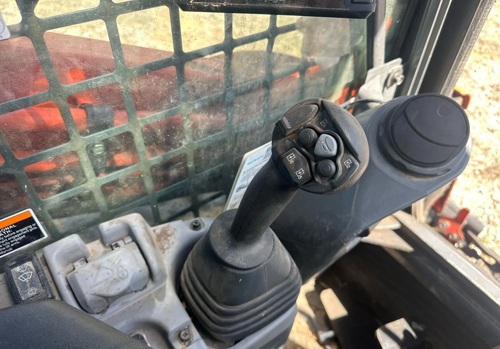 2023 Kubota SVL97-2