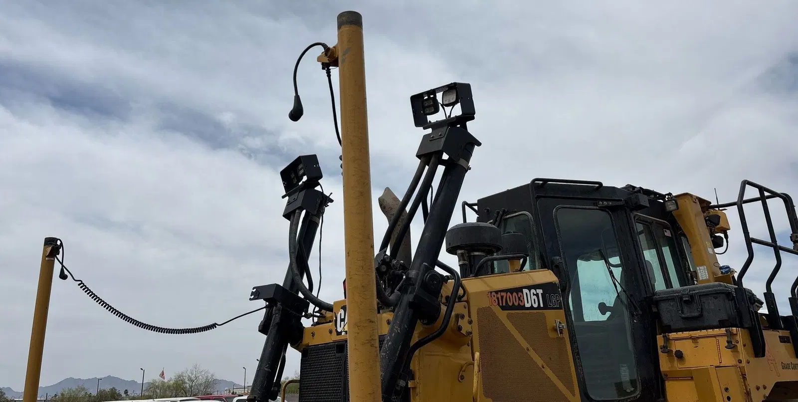 2017 Caterpillar D6T