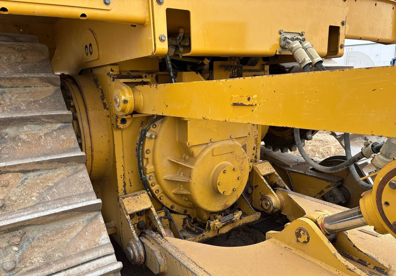 2017 Caterpillar D6T