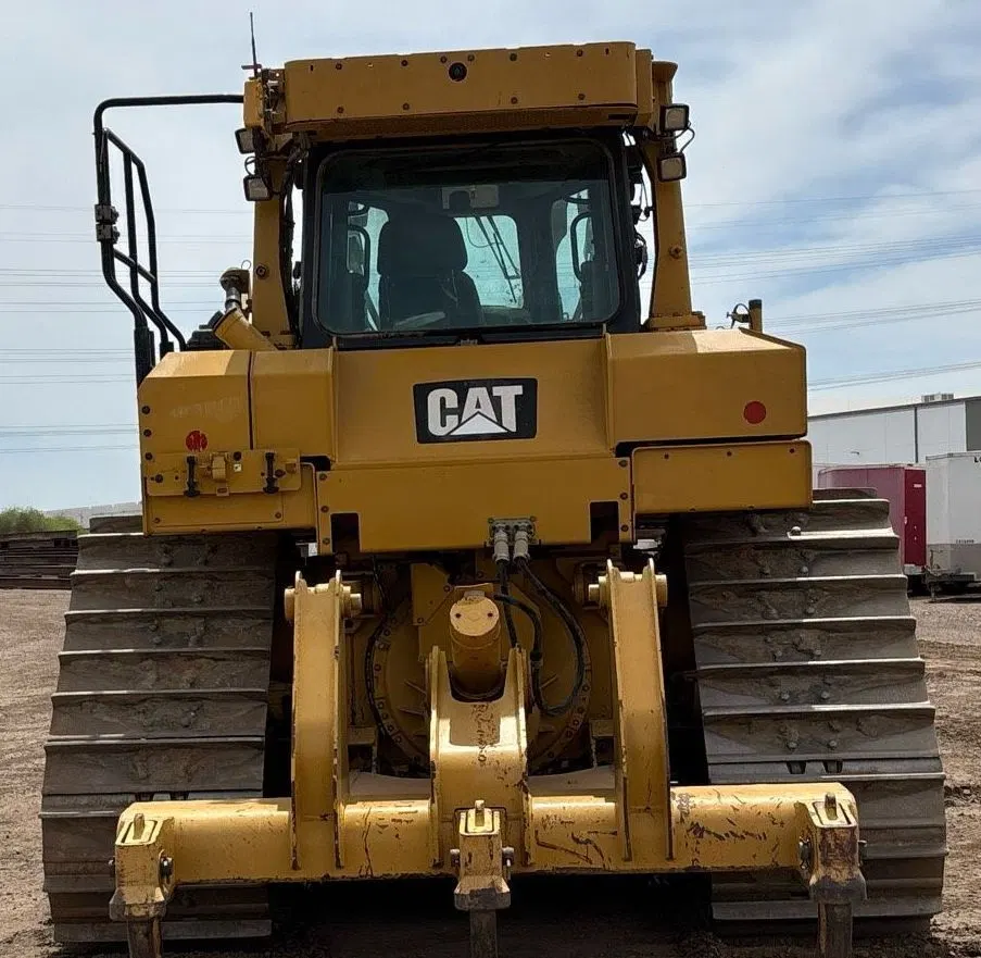 2017 Caterpillar D6T