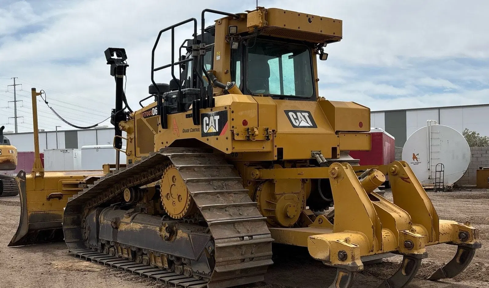2017 Caterpillar D6T