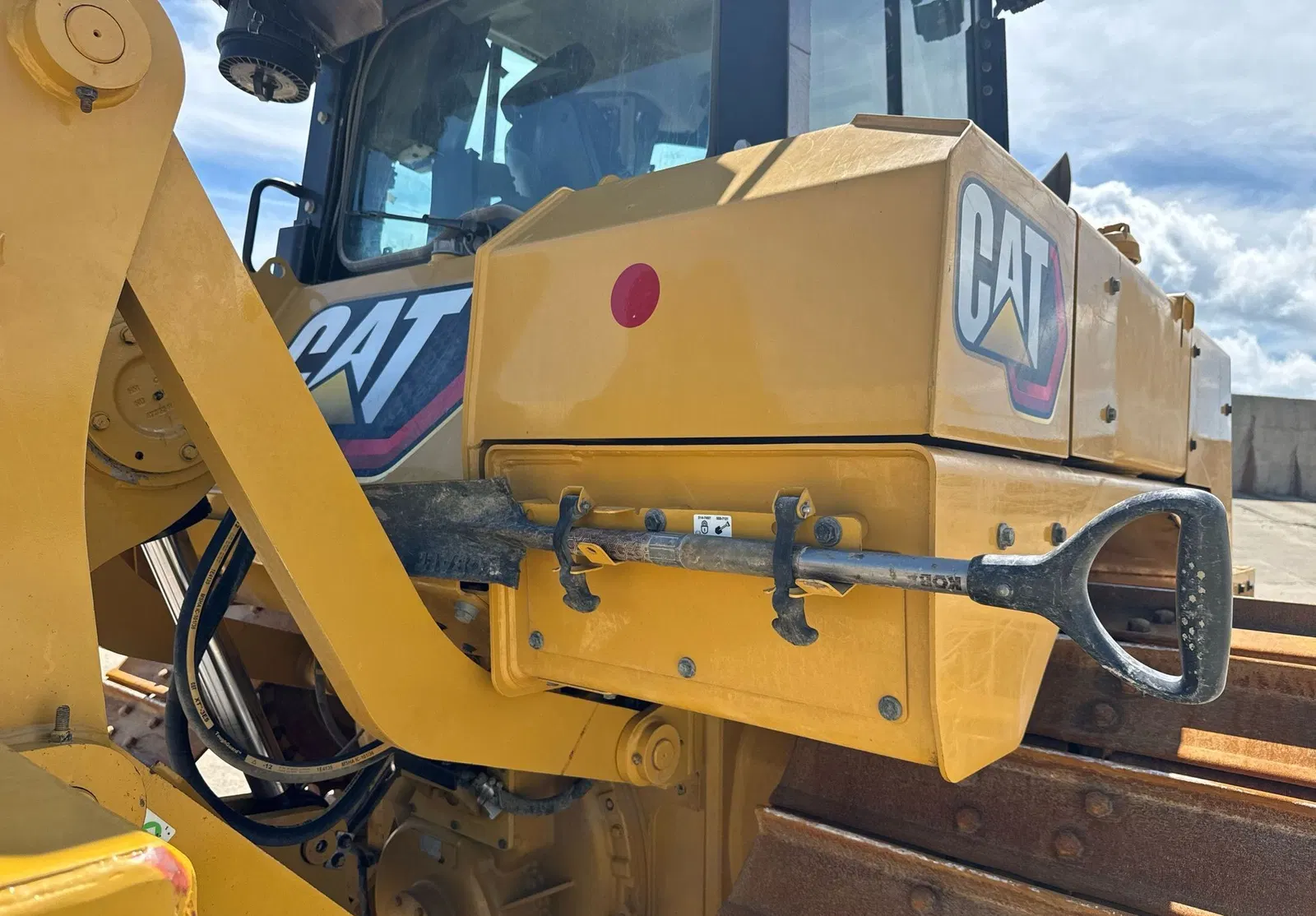 2023 Caterpillar D6