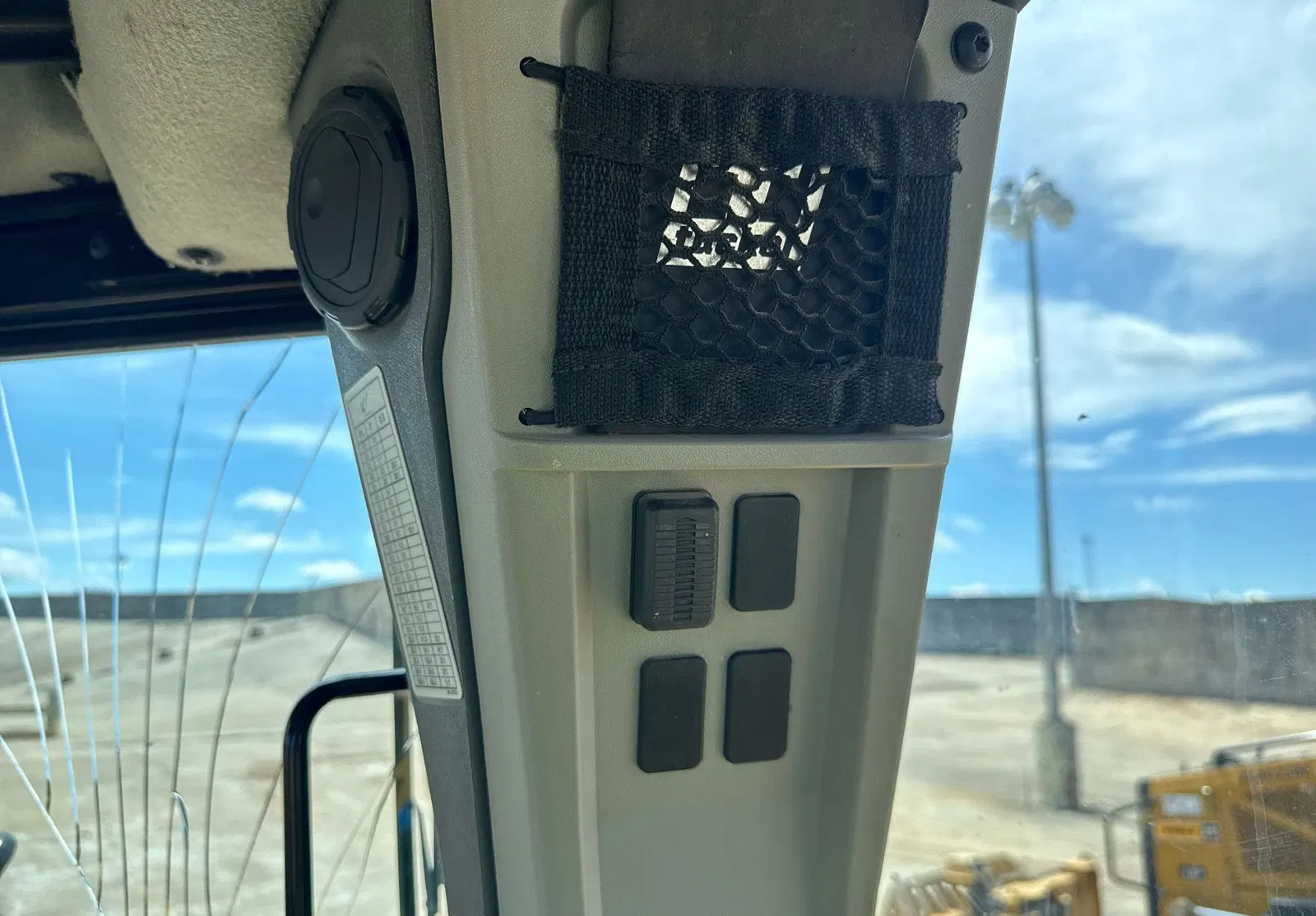 2023 Caterpillar D6