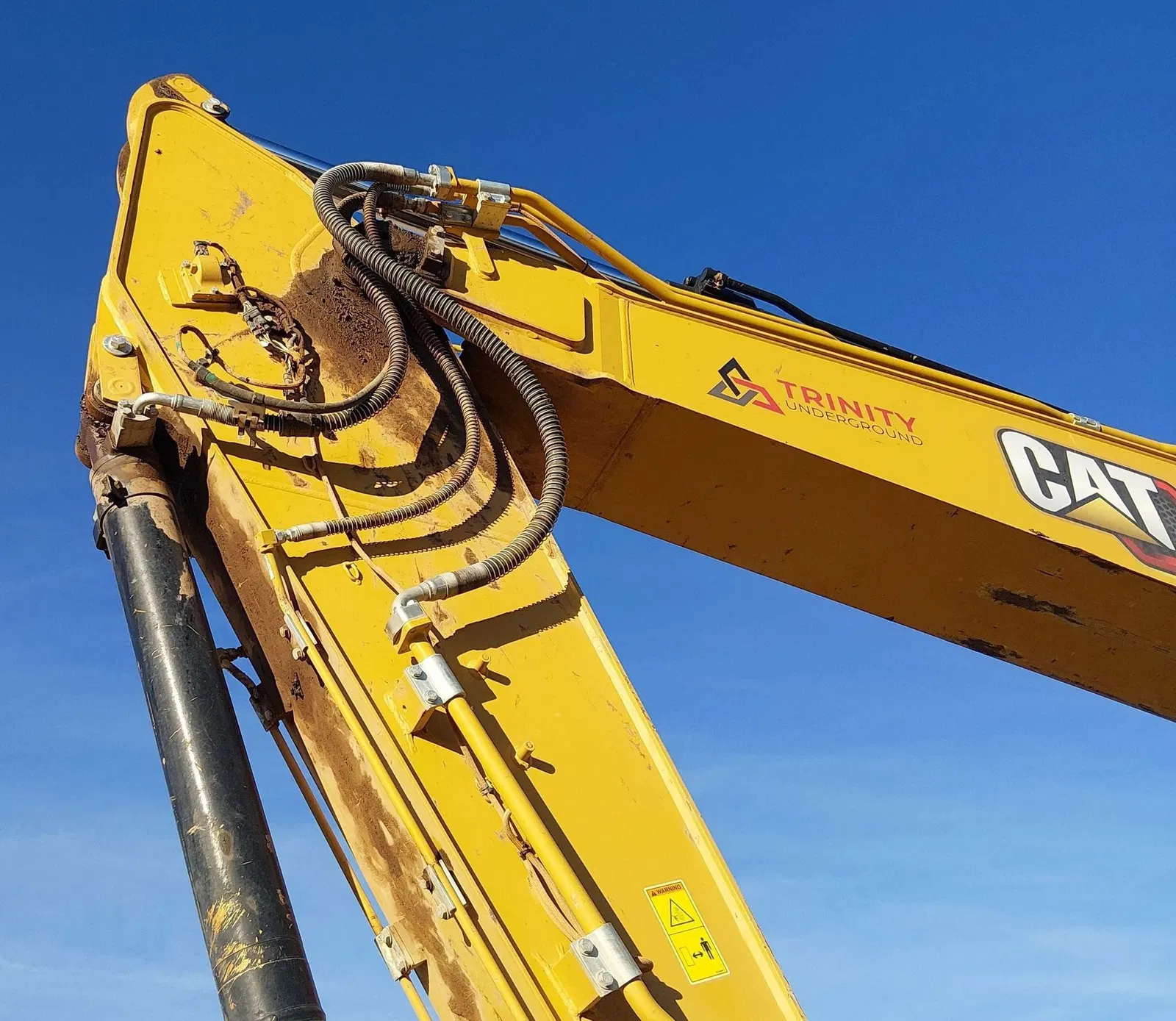 2022 Caterpillar 320