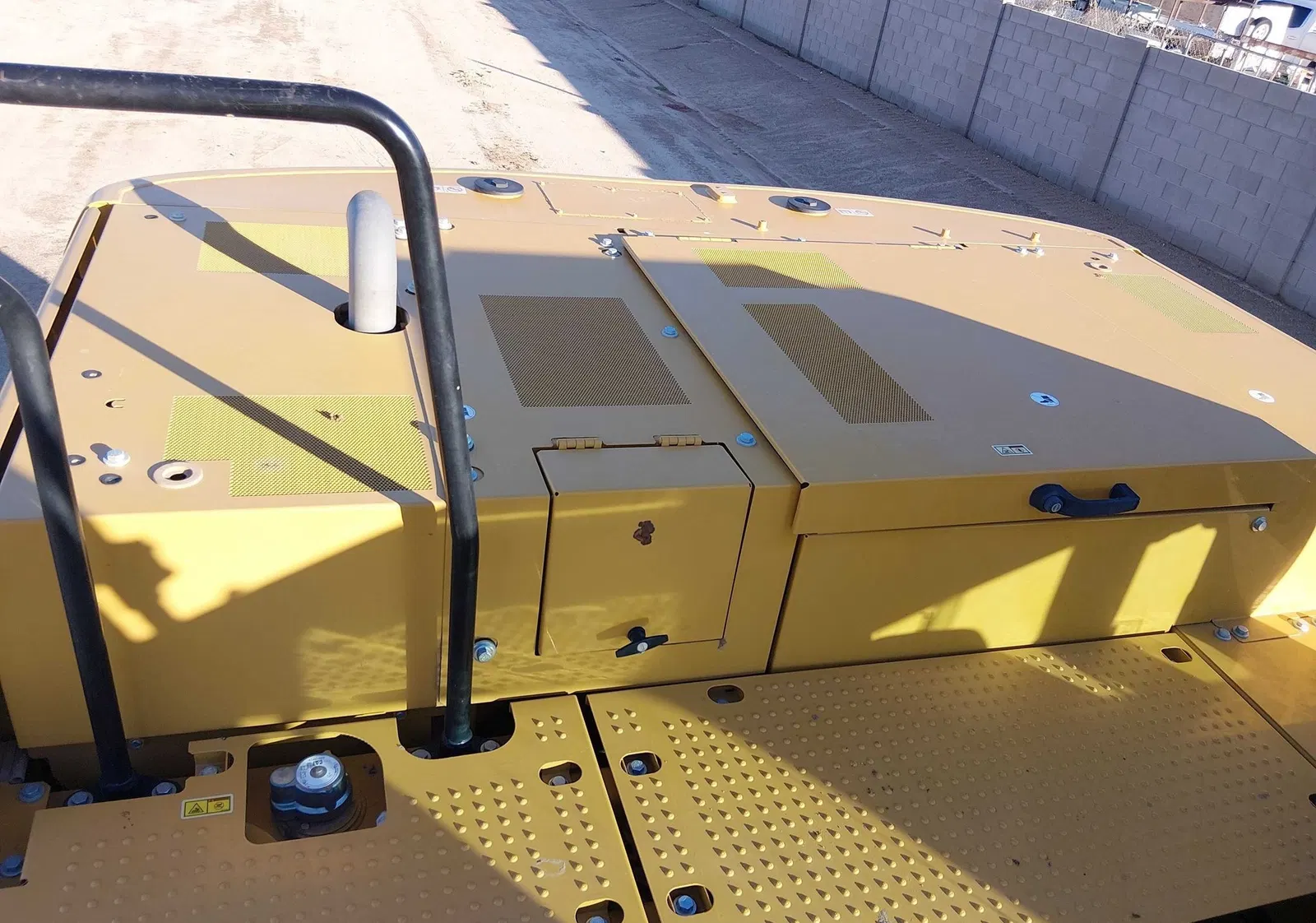 2022 Caterpillar 320