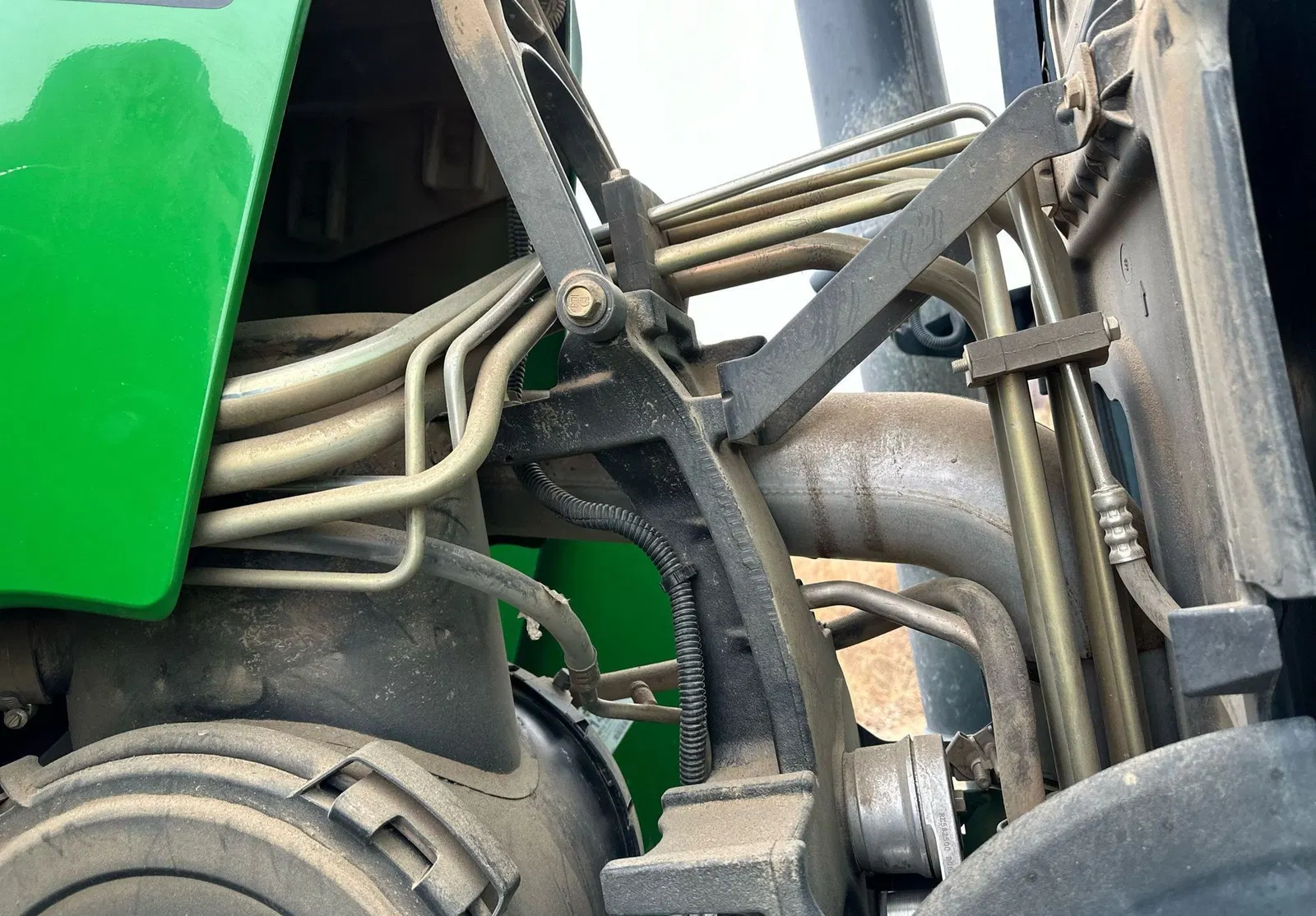 2010 John Deere 8320R