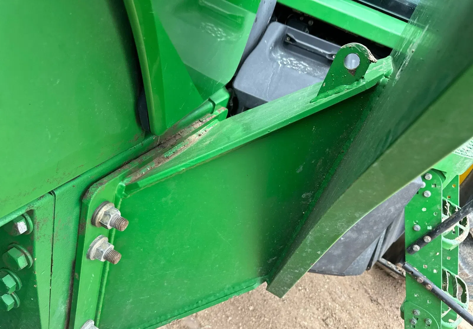 2010 John Deere 8320R