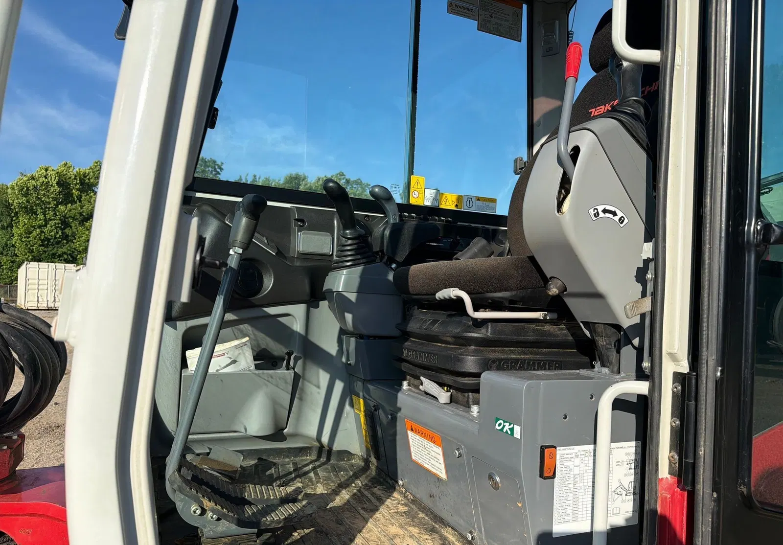 2024 Takeuchi TB250-2