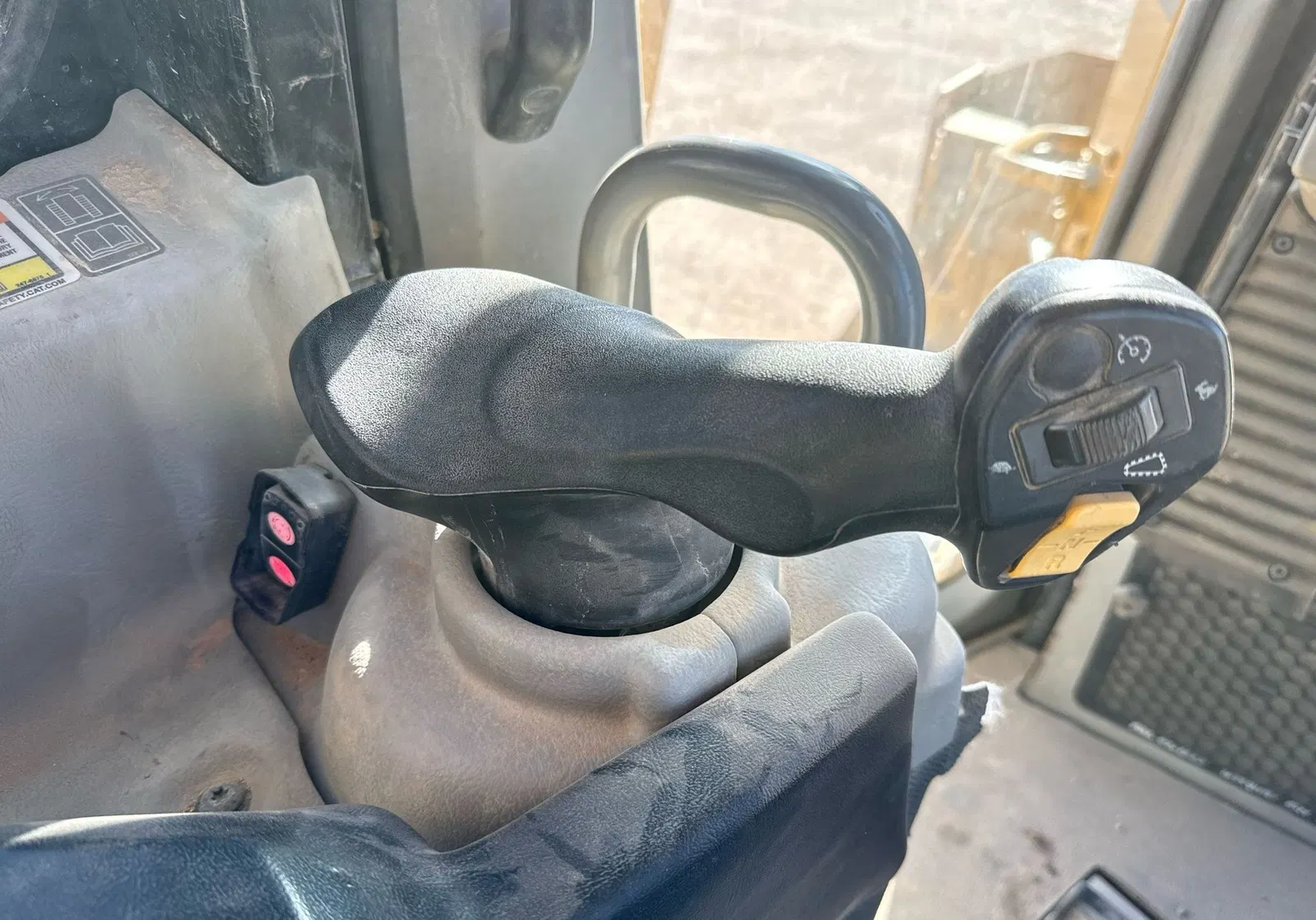2014 Caterpillar D6T