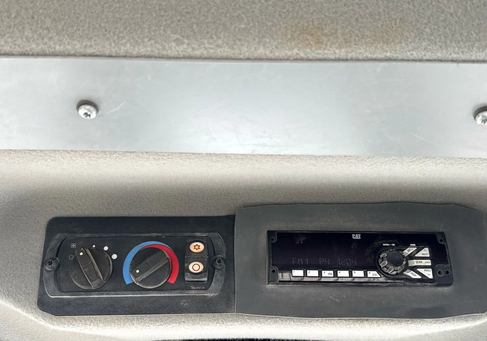 2014 Caterpillar D6T