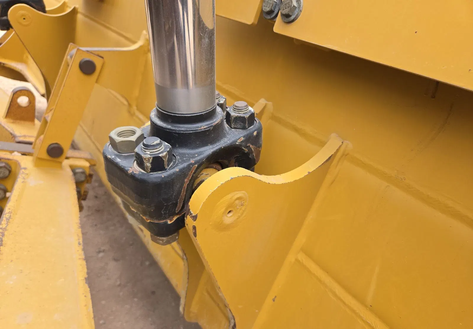 2020 Caterpillar D6