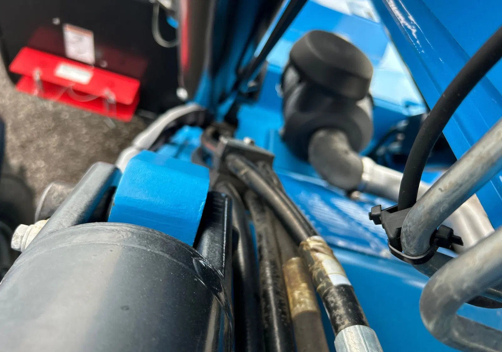 2018 Genie GTH-1056