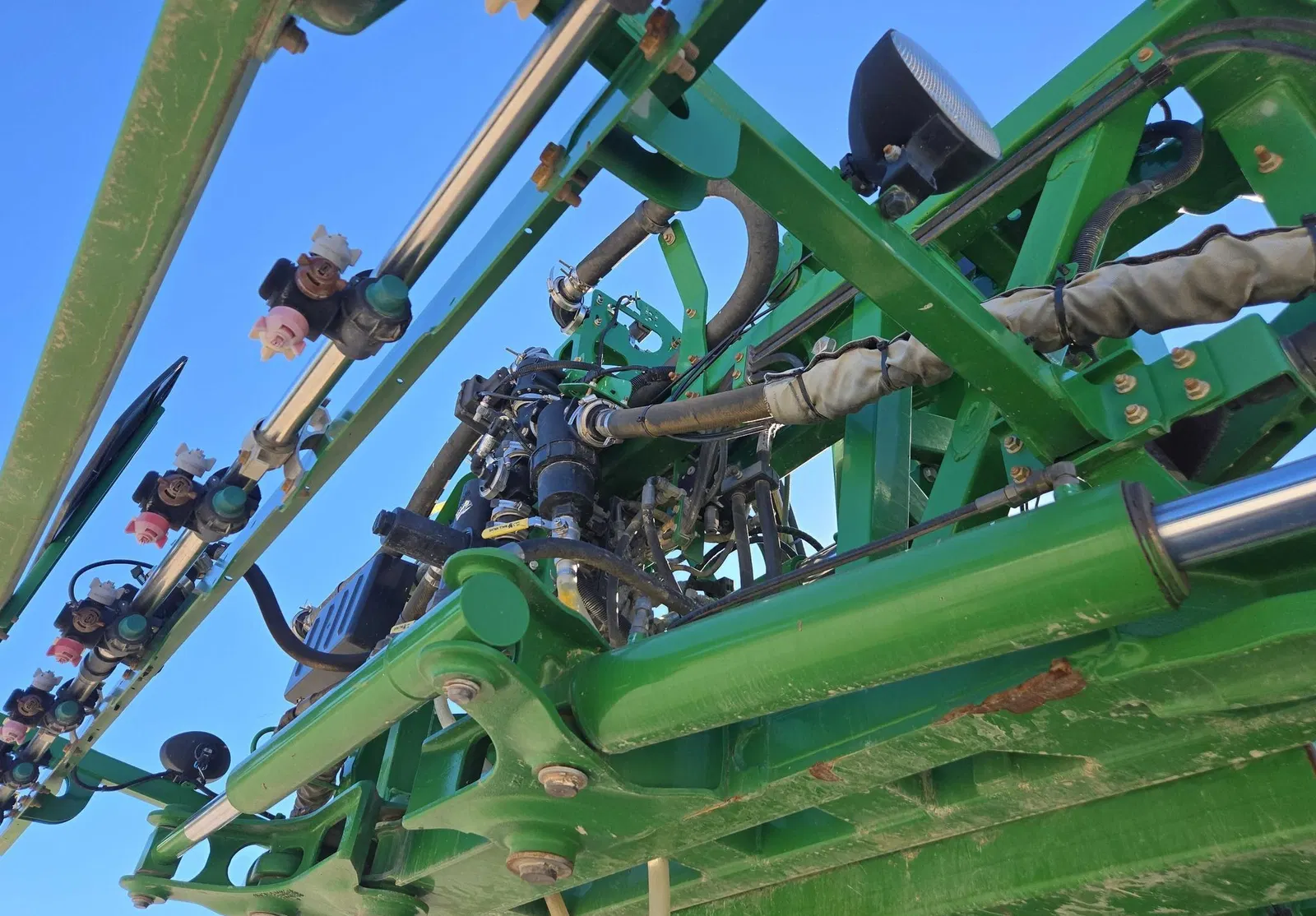 2016 John Deere R4045