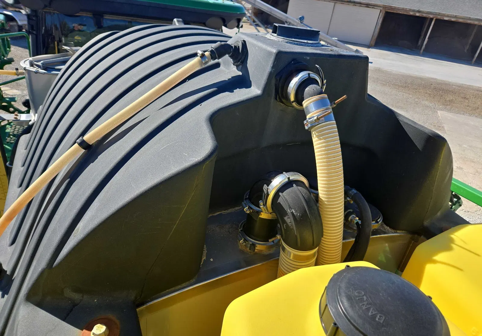 2016 John Deere R4045