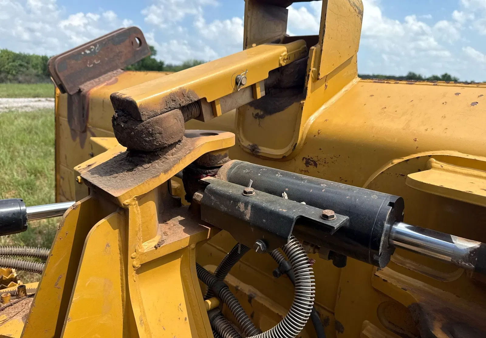 2019 Caterpillar D5K2
