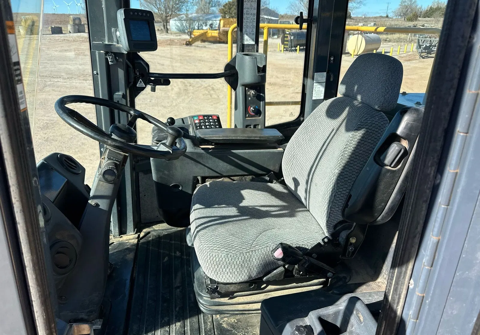 2012 John Deere 744K