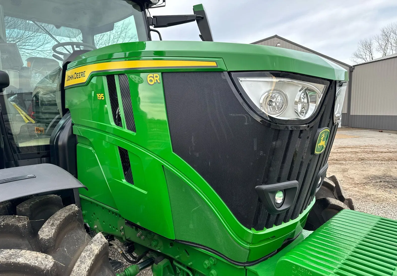 2022 John Deere 6R195