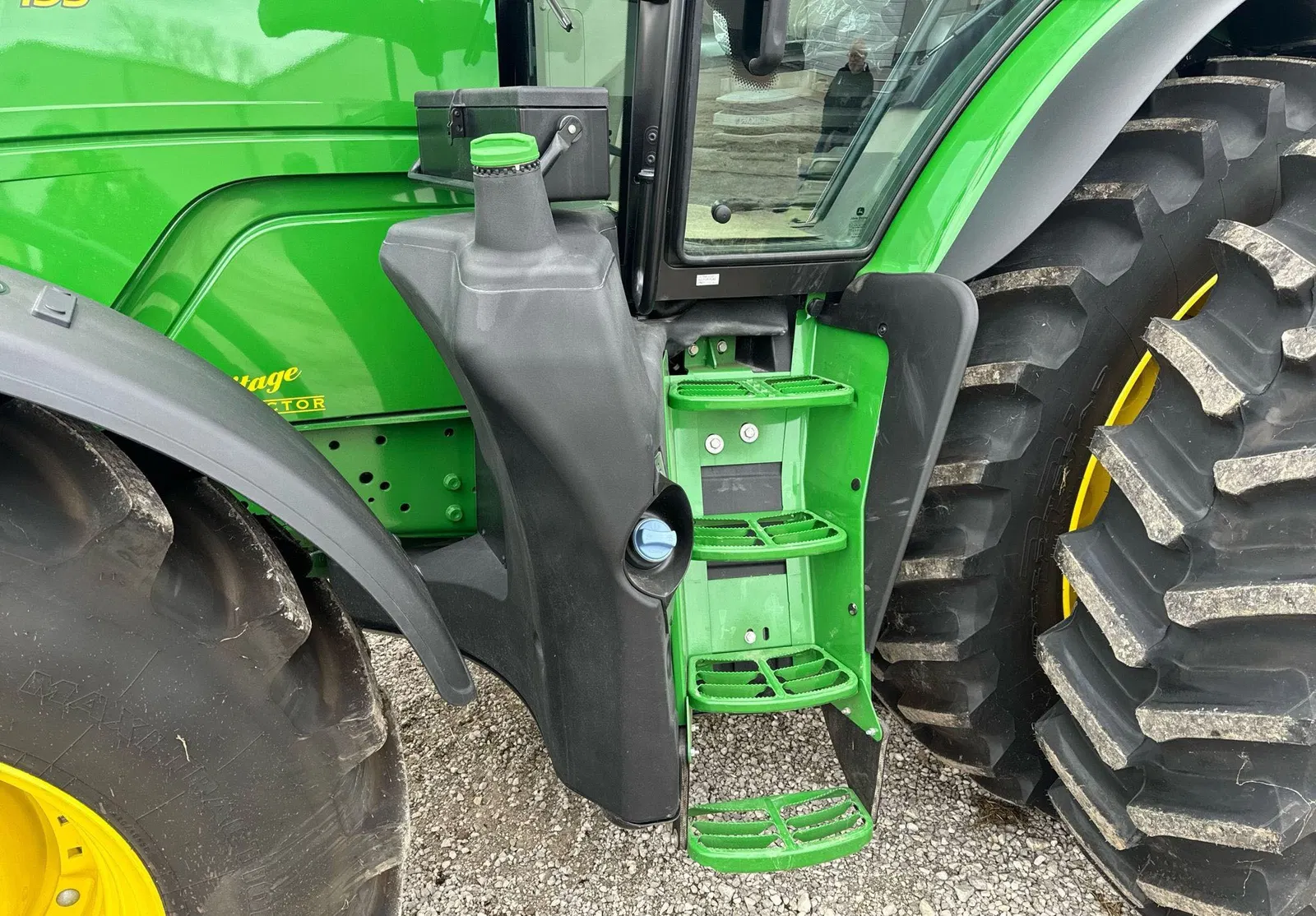 2022 John Deere 6R195