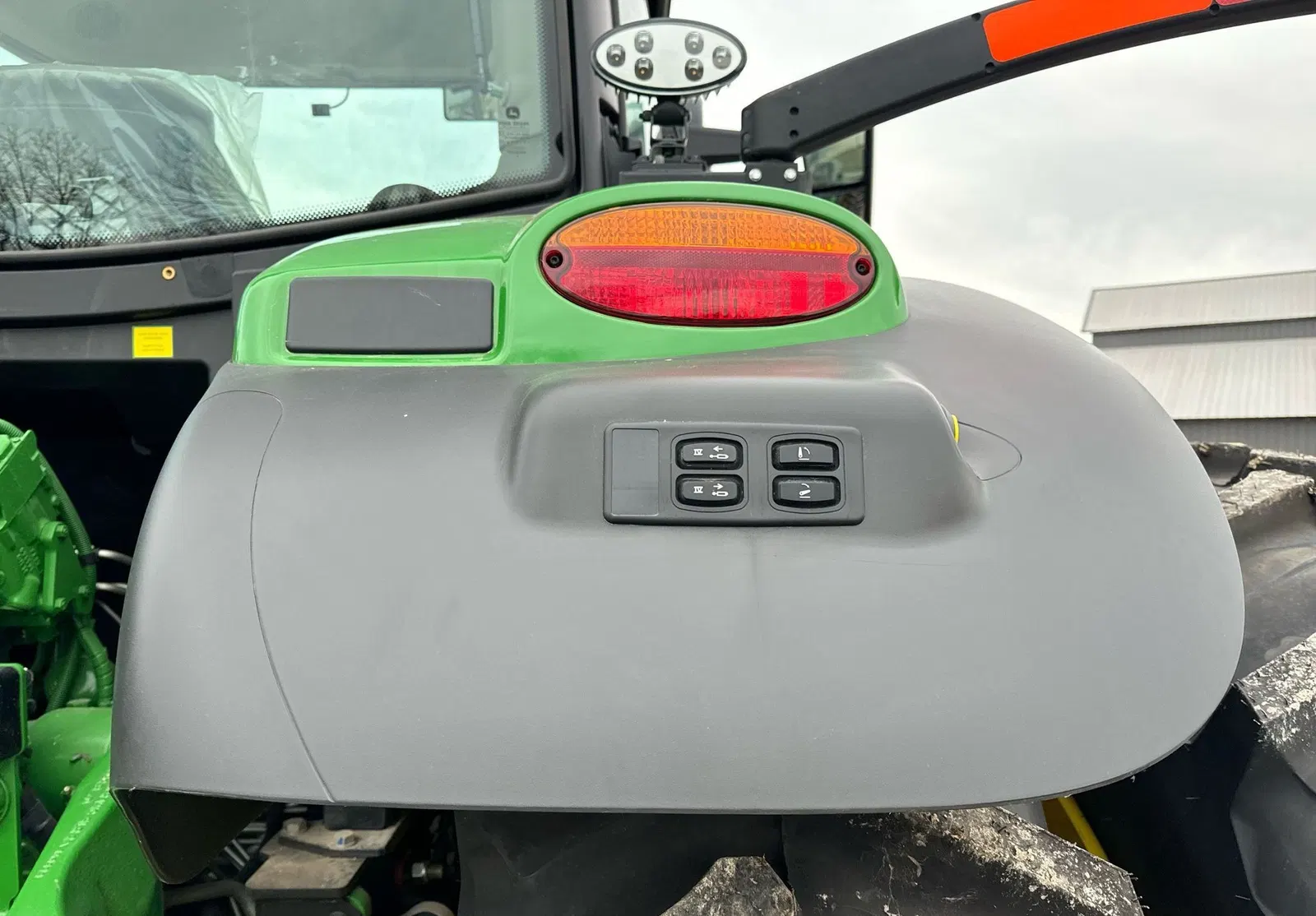 2022 John Deere 6R195