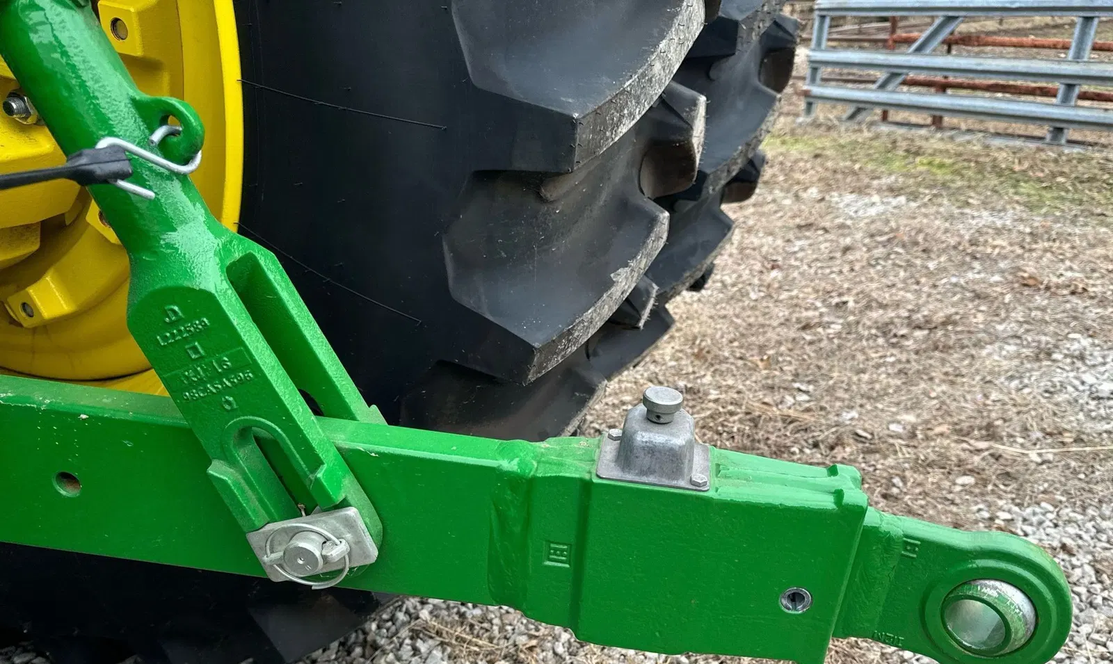 2022 John Deere 6R195