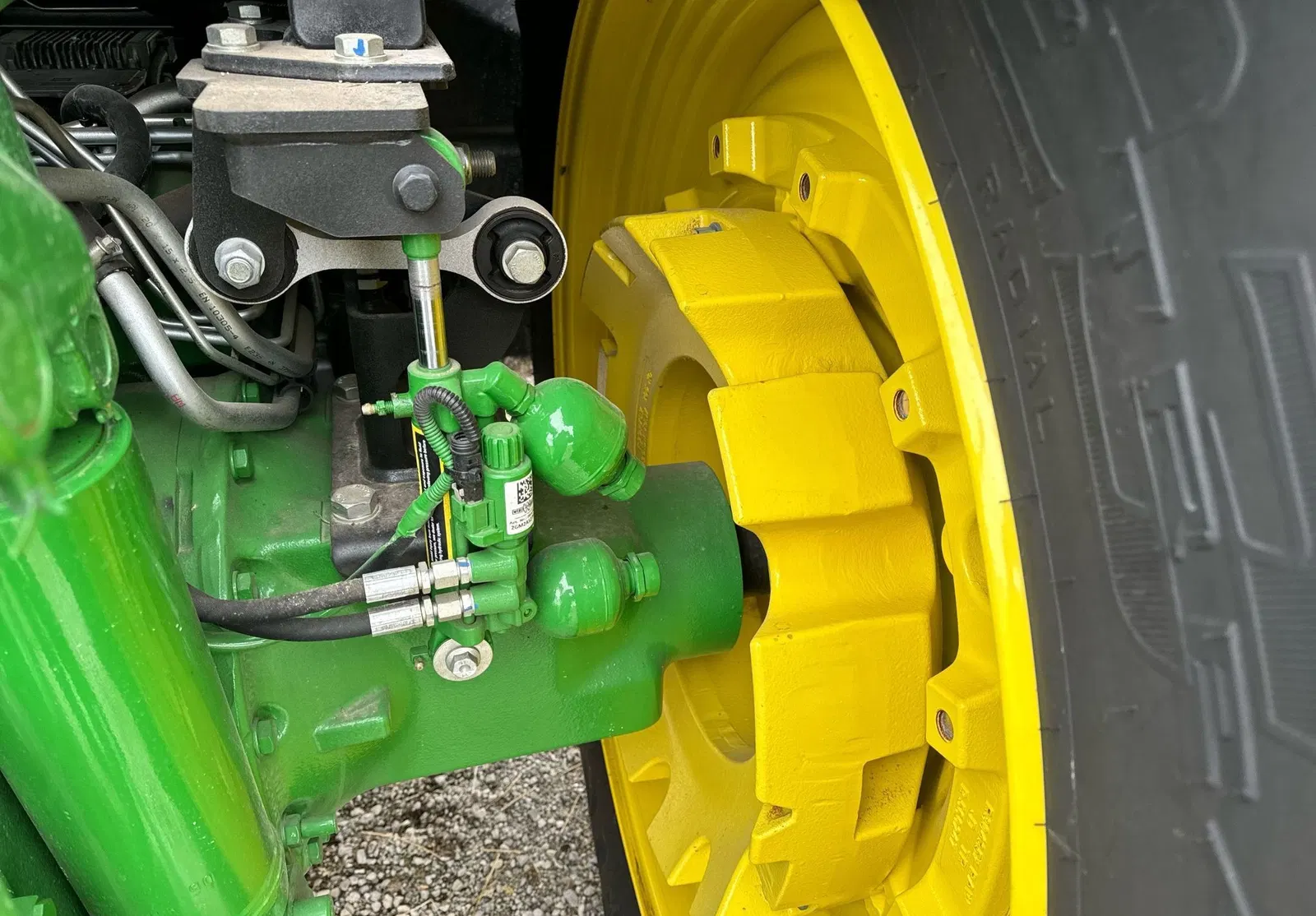 2022 John Deere 6R195