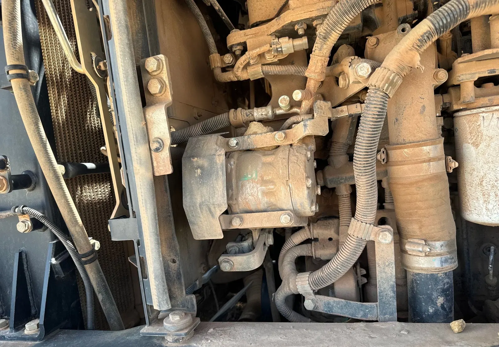 2014 Komatsu WA270-7