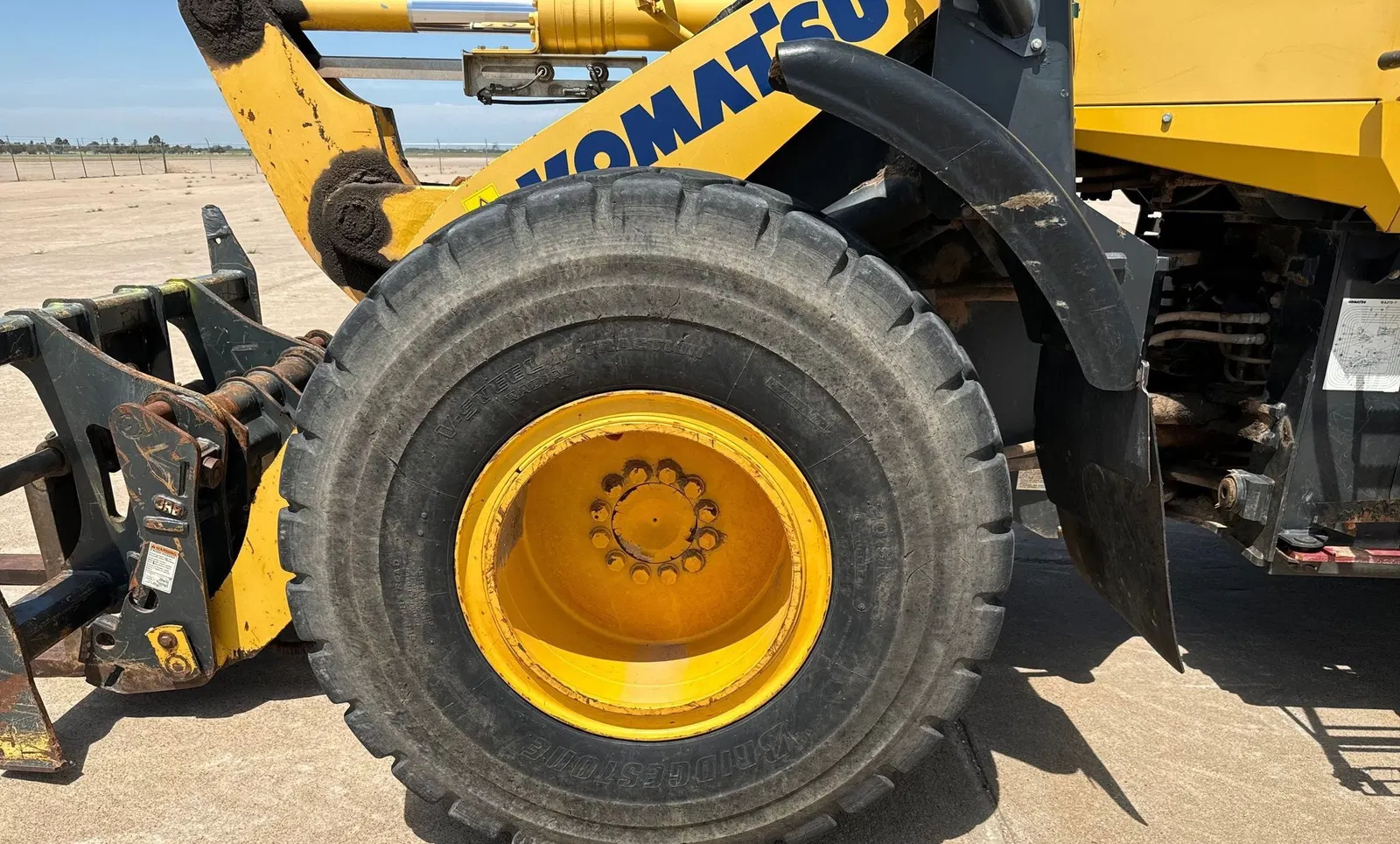 2014 Komatsu WA270-7